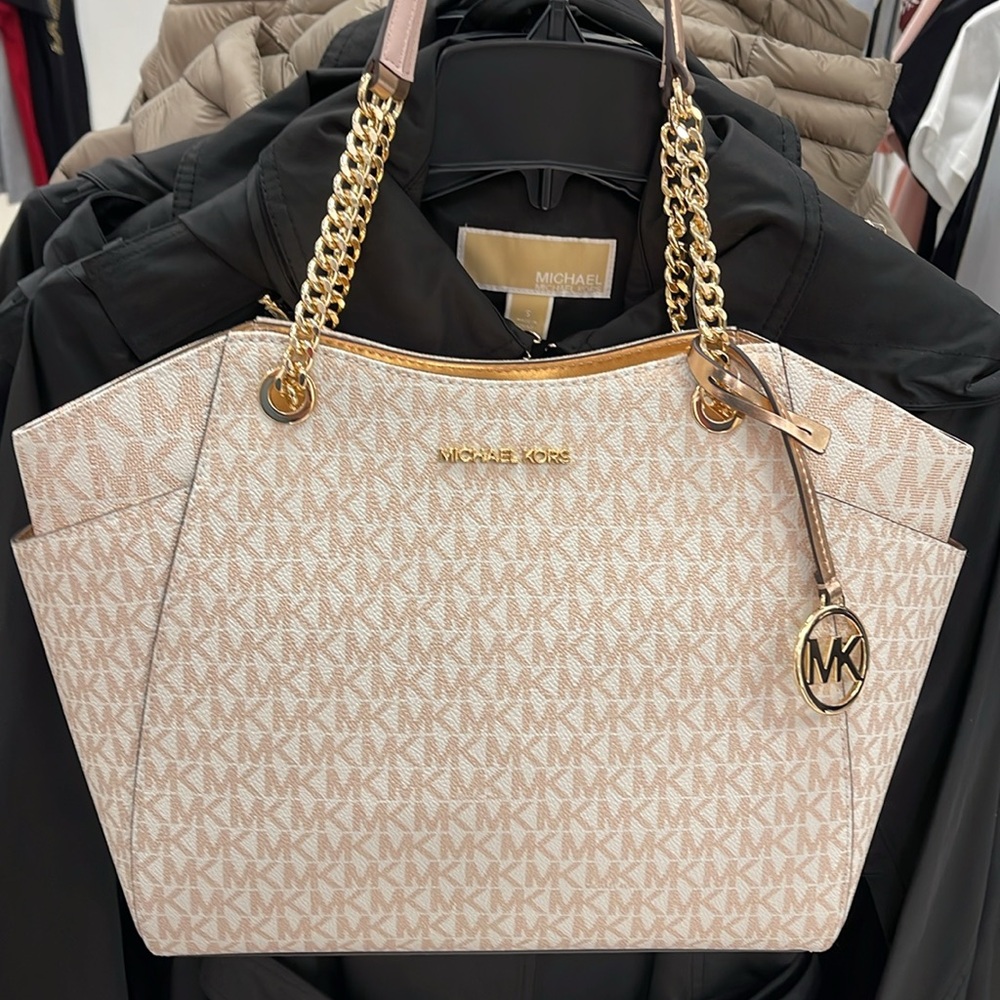 MICHAEL KORS 
Jet Set Travel Large Signature Chain Shoulder Tote Bag
Rose Gold - Picture 14 of 16